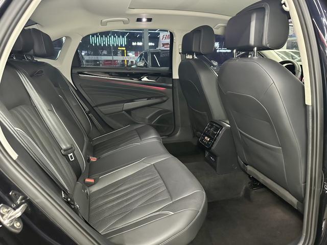 Volkswagen Passat 2023 330TSI Star null Luxury