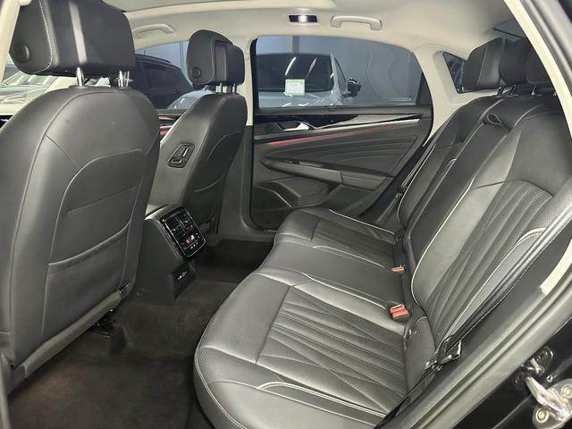 Volkswagen Passat 2023 330TSI Star null Luxury