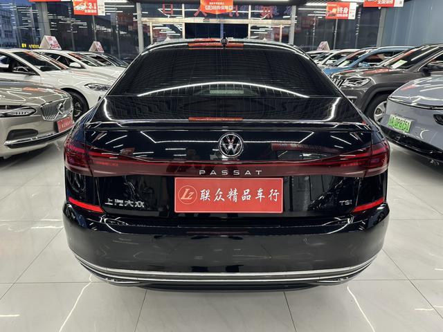 Volkswagen Passat 2023 330TSI Star null Luxury