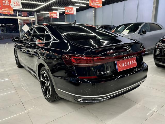 Volkswagen Passat 2023 330TSI Star null Luxury