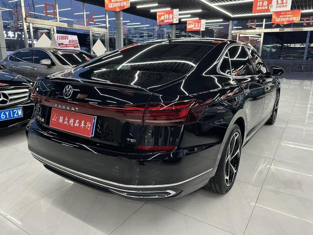 Volkswagen Passat 2023 330TSI Star null Luxury