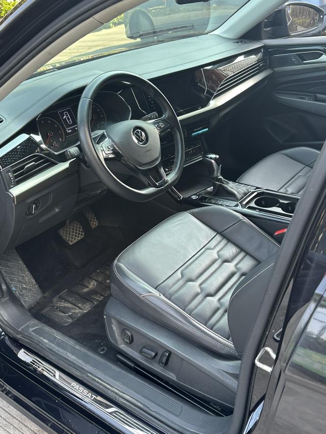 Volkswagen Passat 2021 330TSI Elite