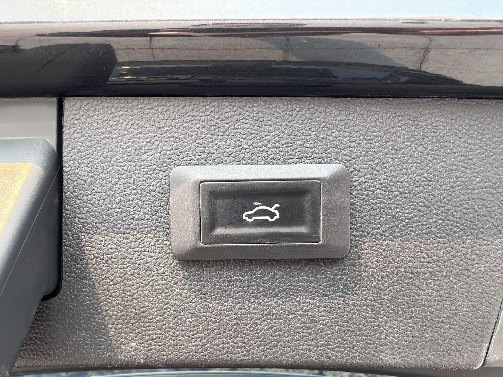 Volkswagen Tharu 2021 280TSI 2WD Comfort