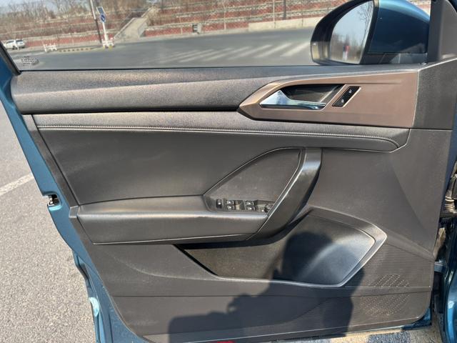Volkswagen Tharu 2022 280TSI 2WD Luxury