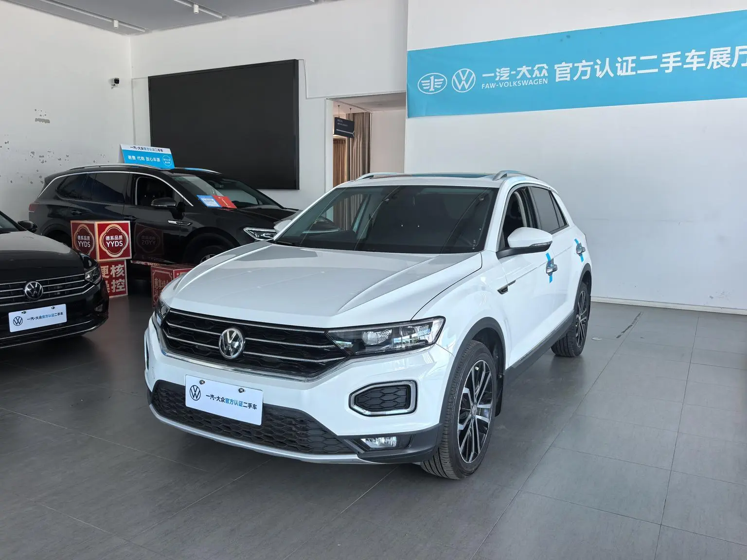 Volkswagen T-Roc 2019 280TSI DSG 2WD Comfort China VI