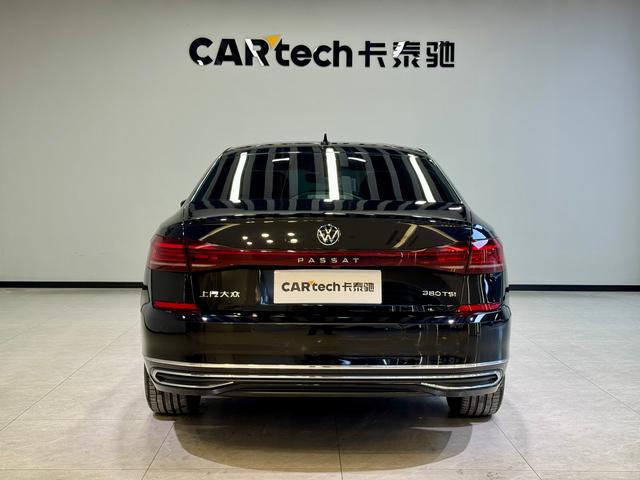 Volkswagen Passat 2024 Outstanding 380TSI Dragon Soaring