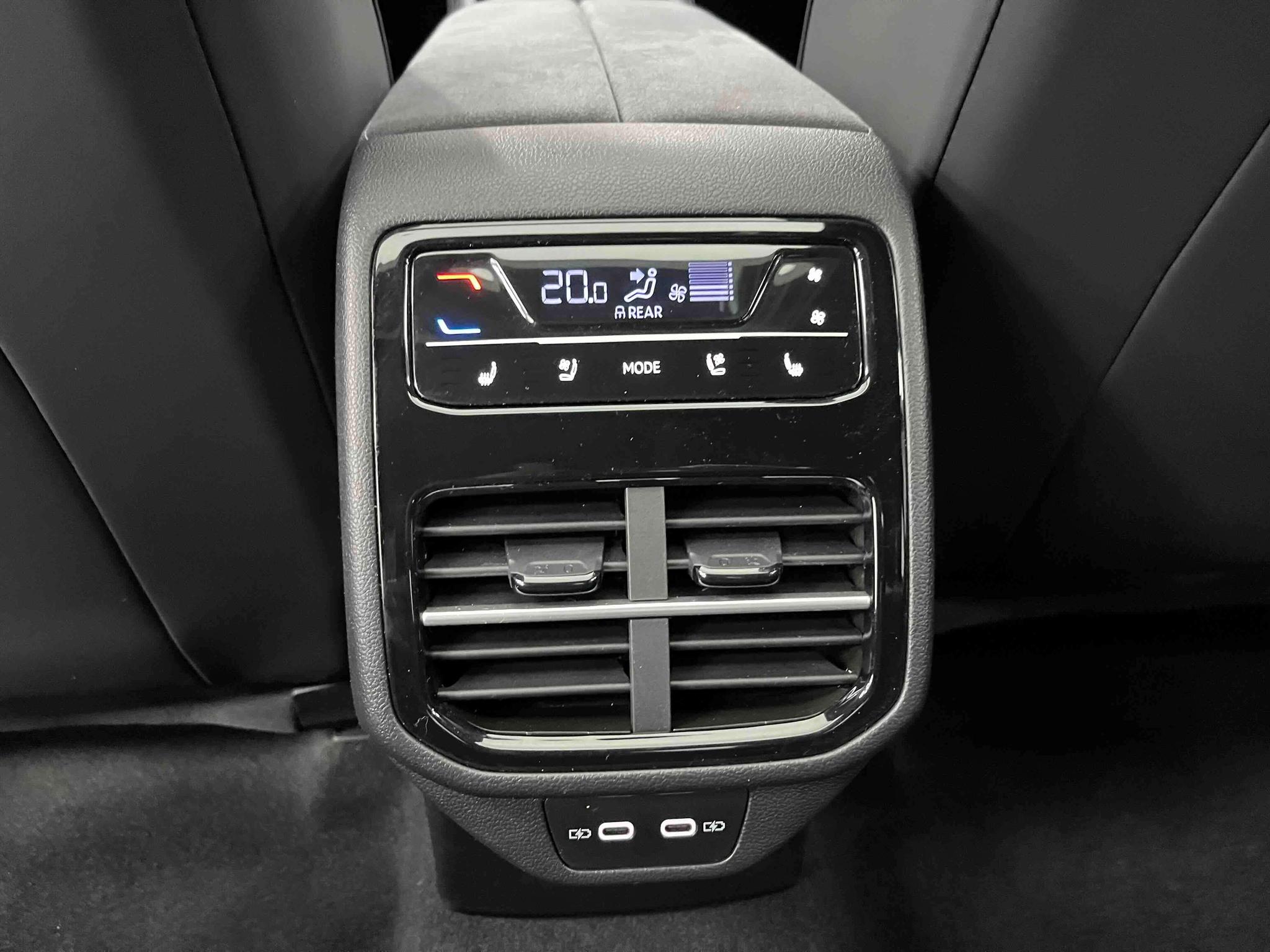 Volkswagen Passat 2025 Pro 380TSI Star Premium