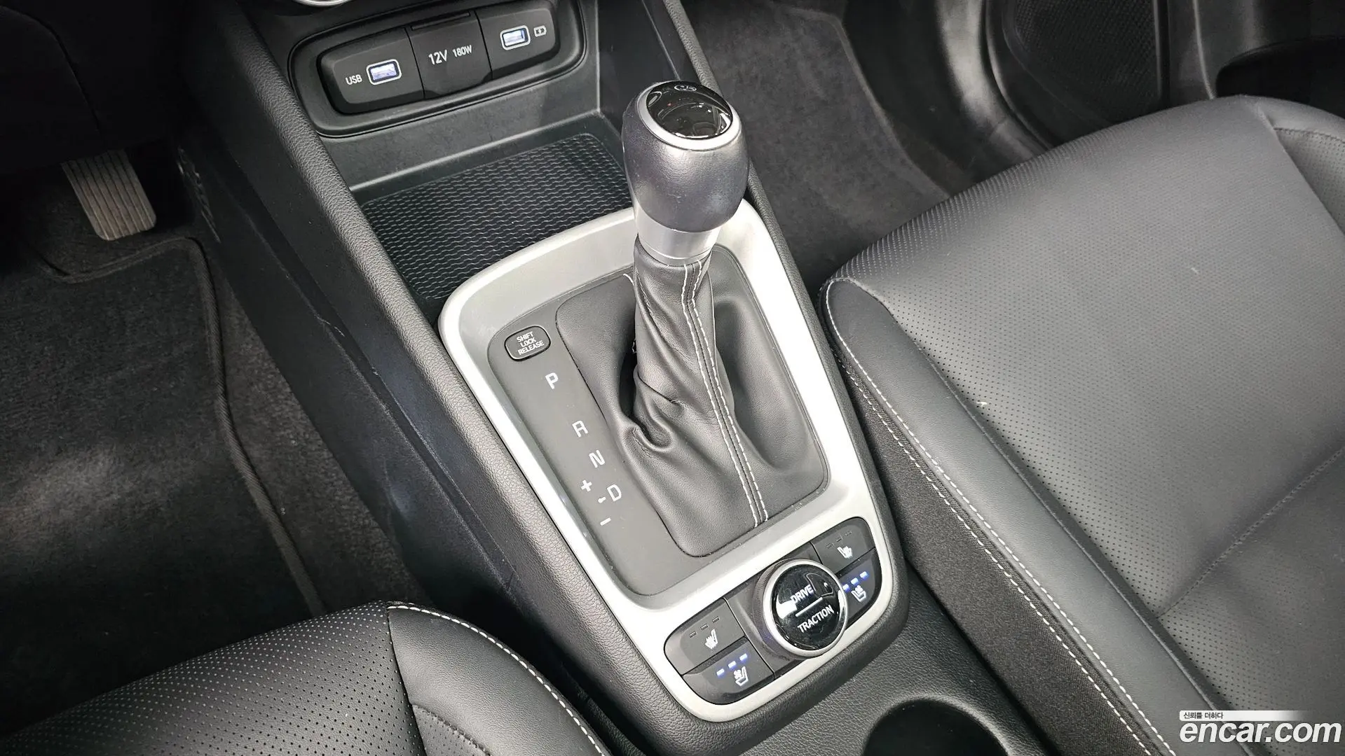 Hyundai Venue 1.6 Modern Plus 2021