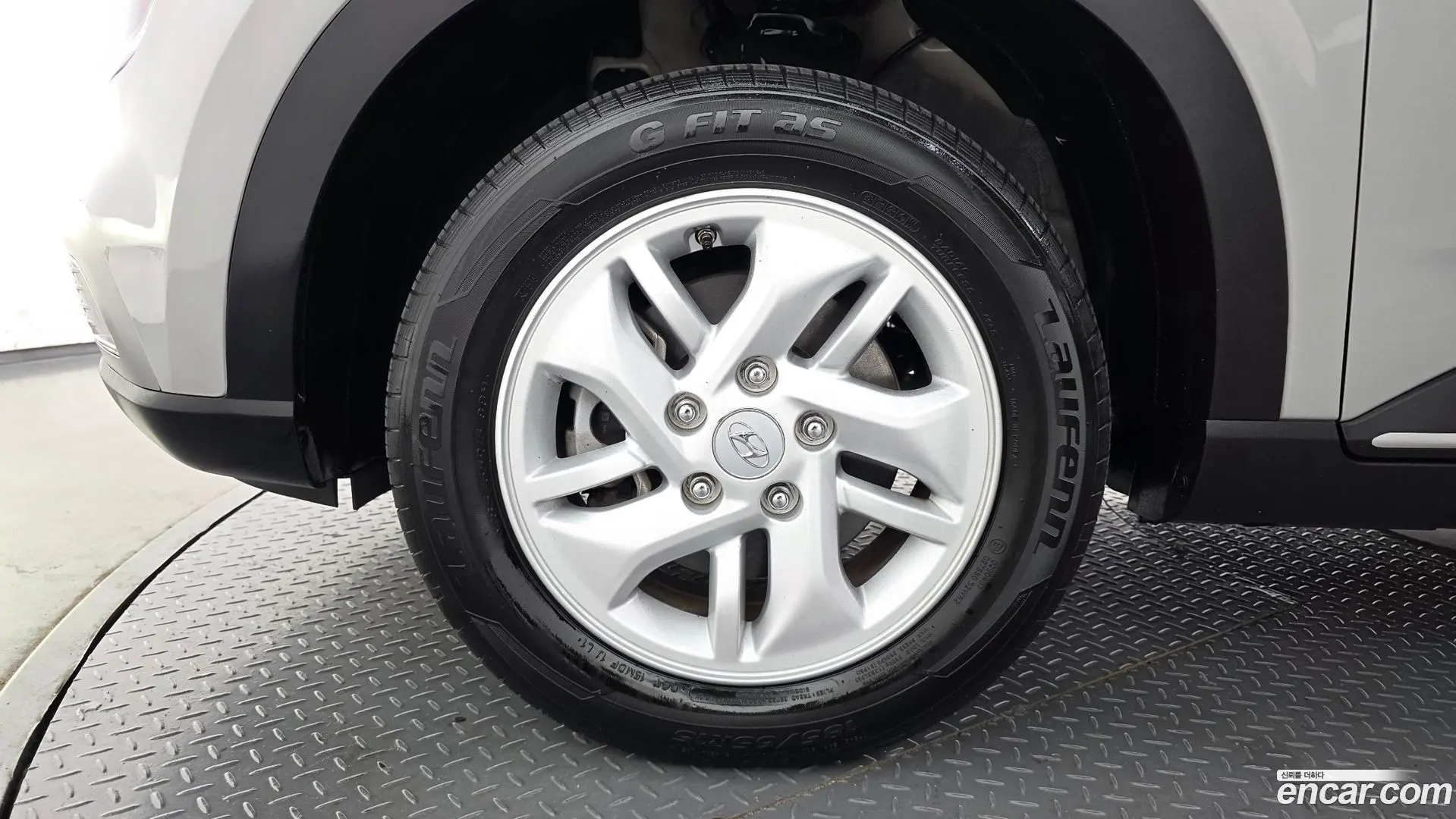 Hyundai Venue 1,6 Premium 2022