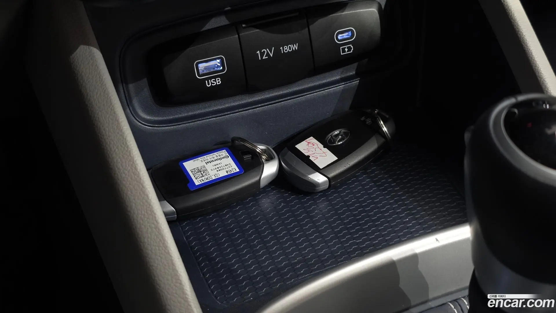 Hyundai Venue 1,6 Premium 2022