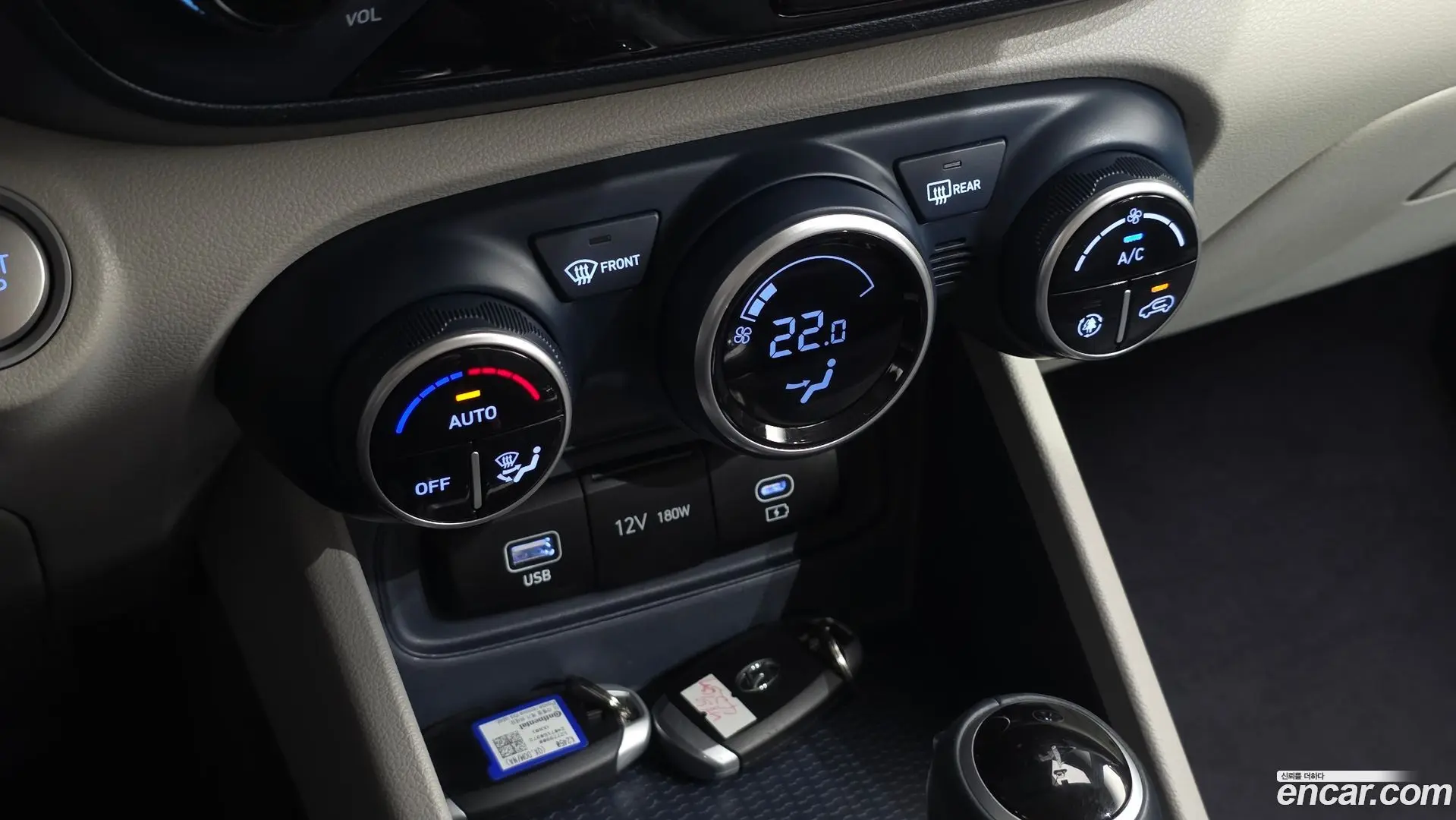 Hyundai Venue 1,6 Premium 2022