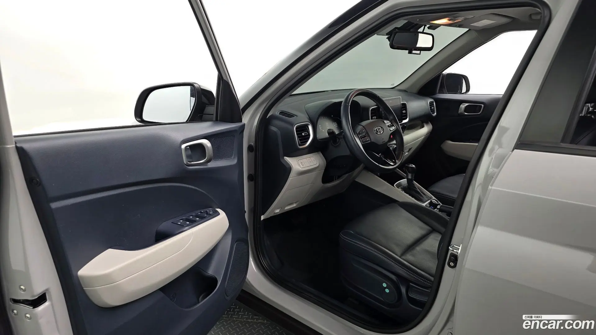 Hyundai Venue 1,6 Premium 2022
