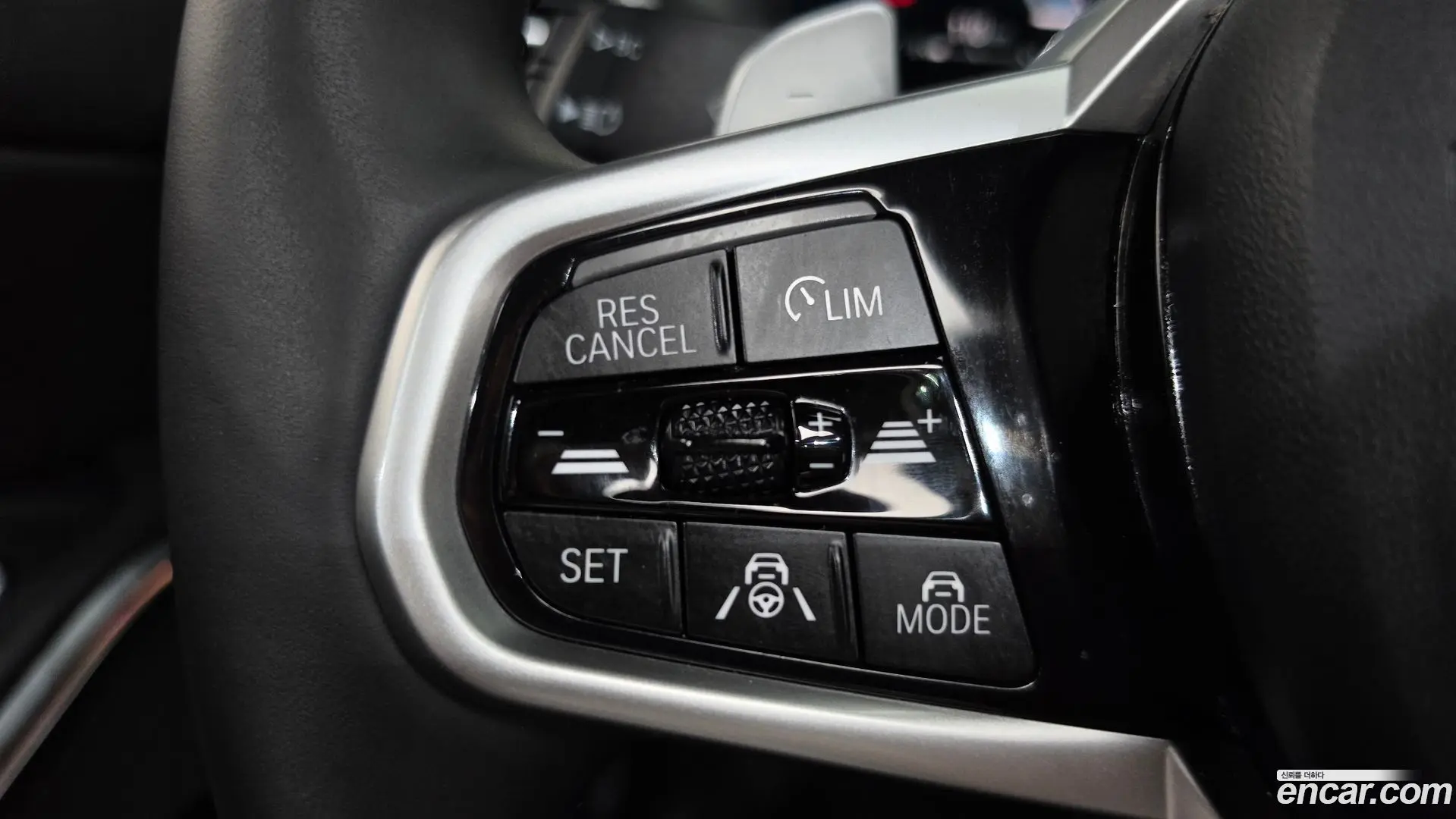 BMW 3-Series 320i M Sport 2023