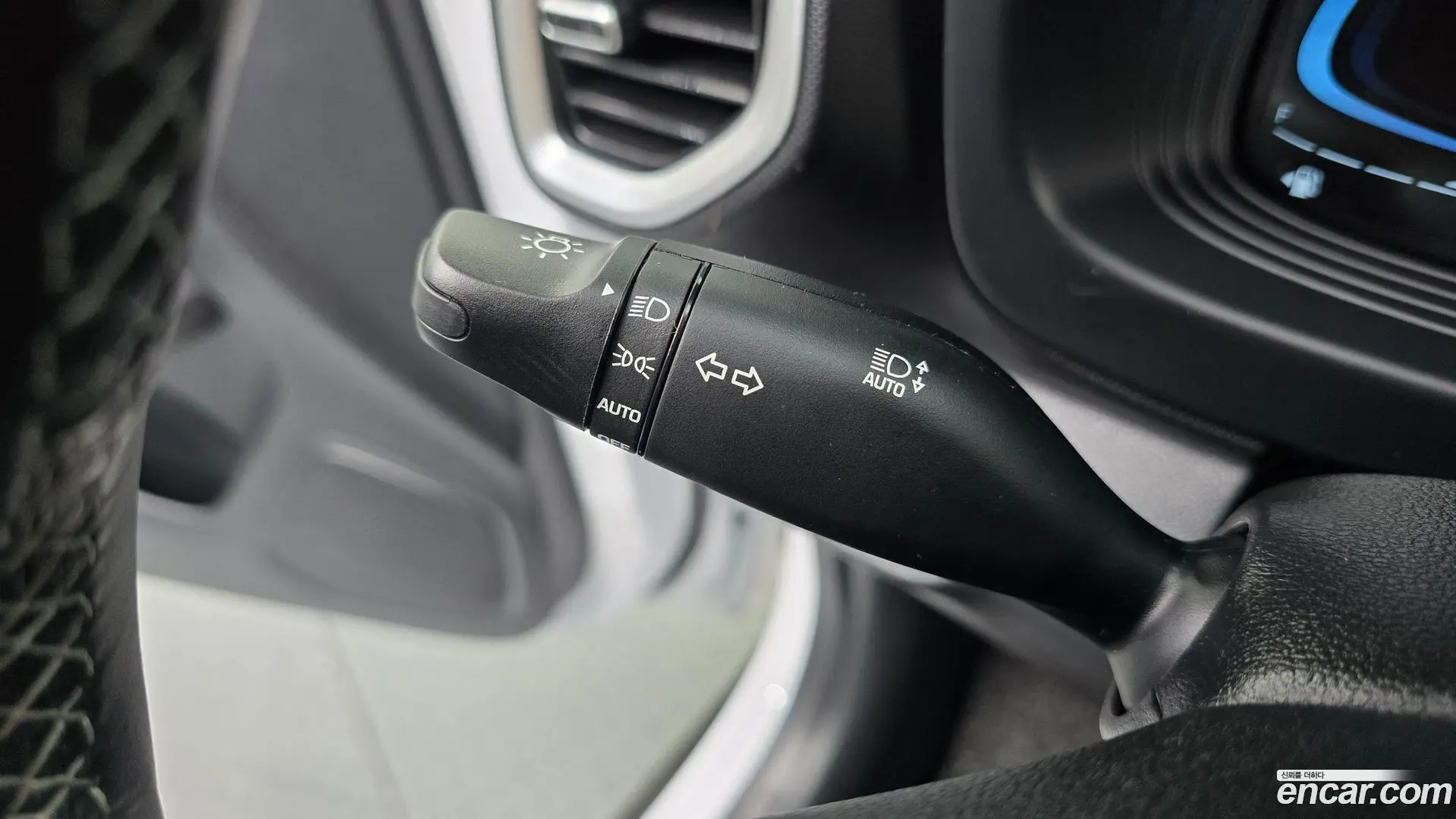 Hyundai Venue 1,6 Premium 2022
