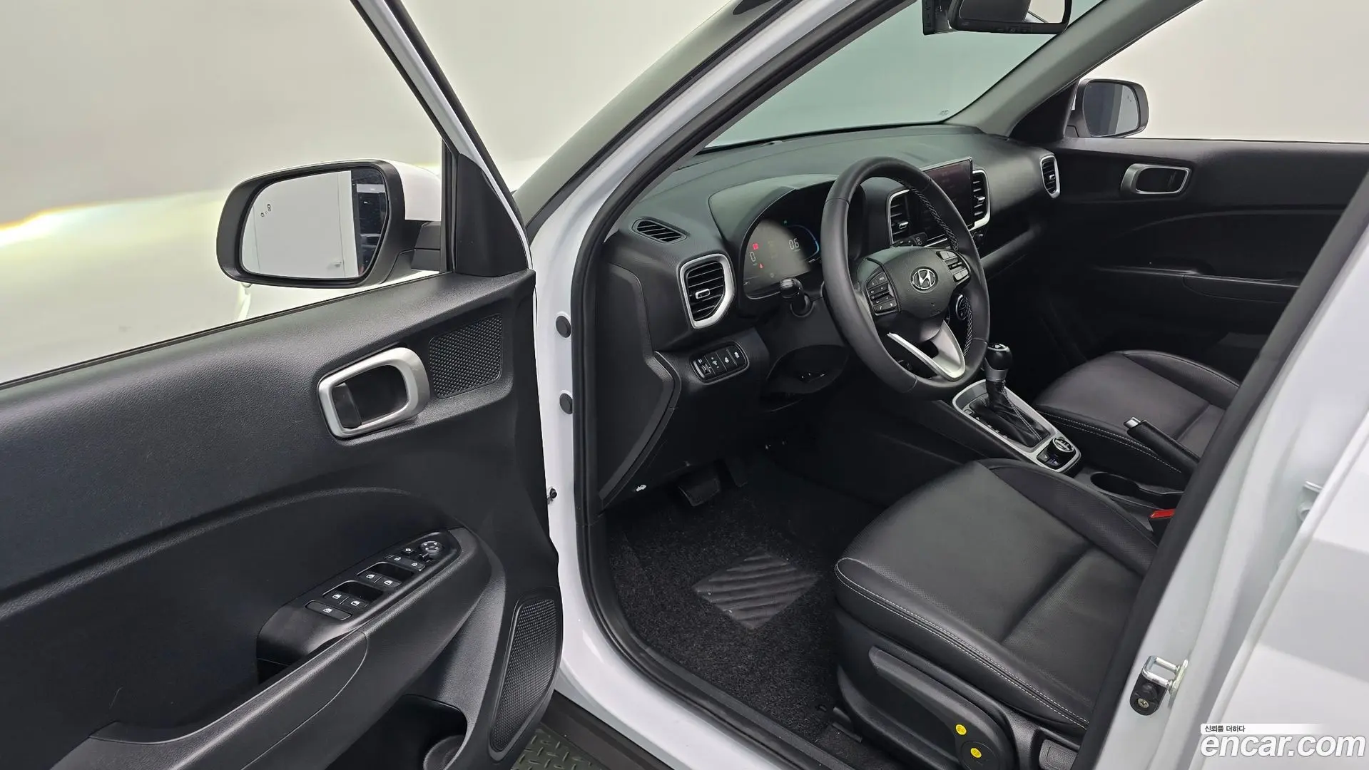 Hyundai Venue 1,6 Premium 2022