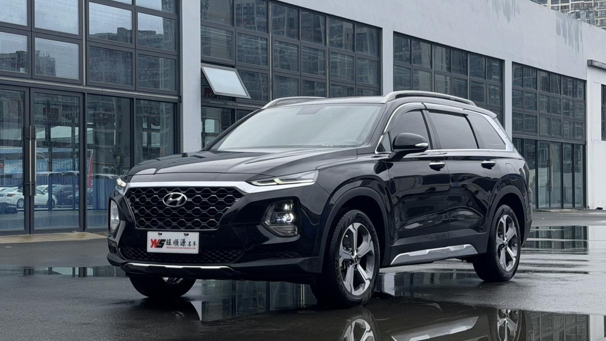 Hyundai 2020 380 TGDi DLX Auto 2WD Smart Premium PLUS