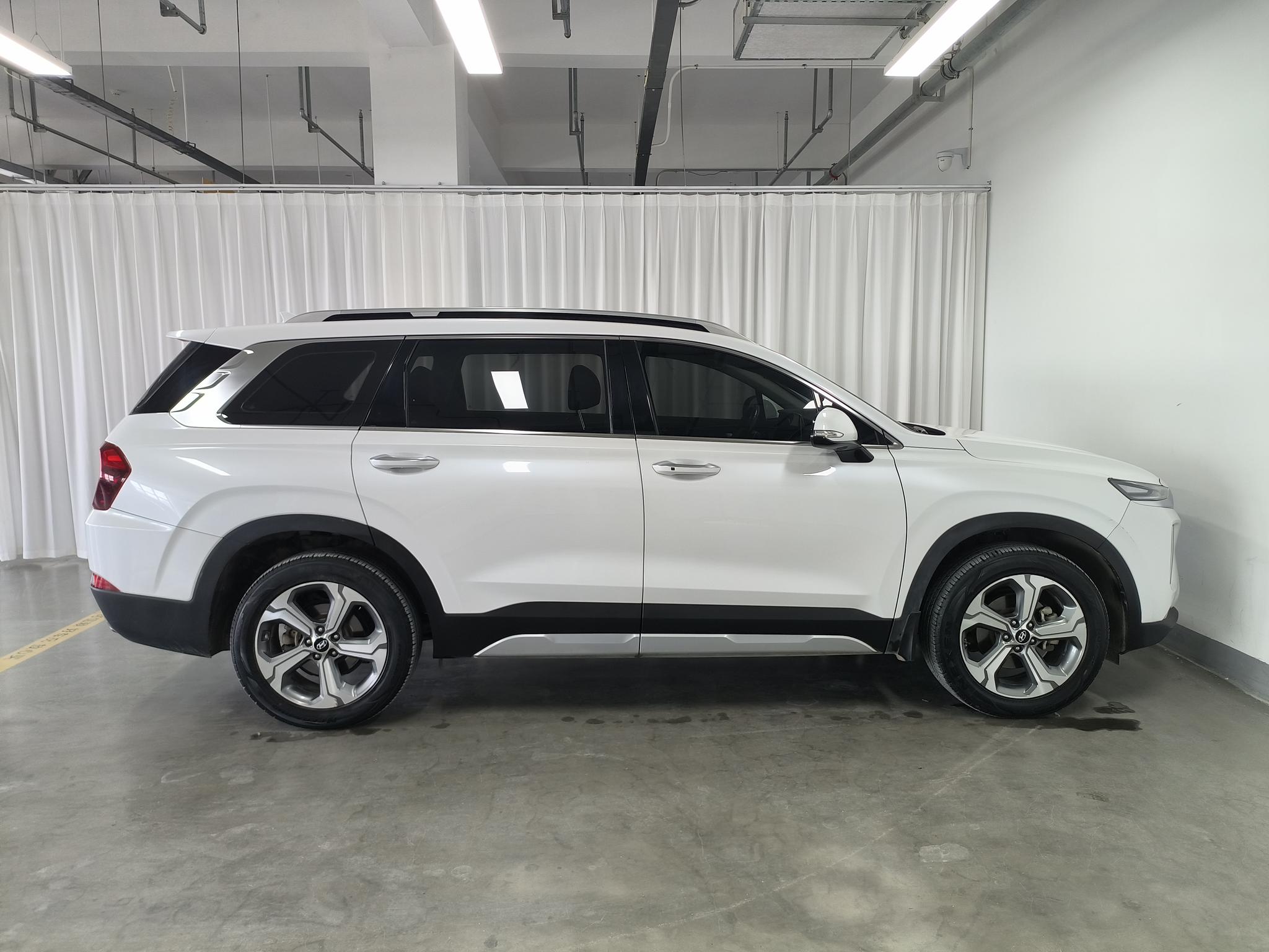Hyundai 2019 380 TGDi DLX Auto 4WD Smart Premium (HTRAC) China V