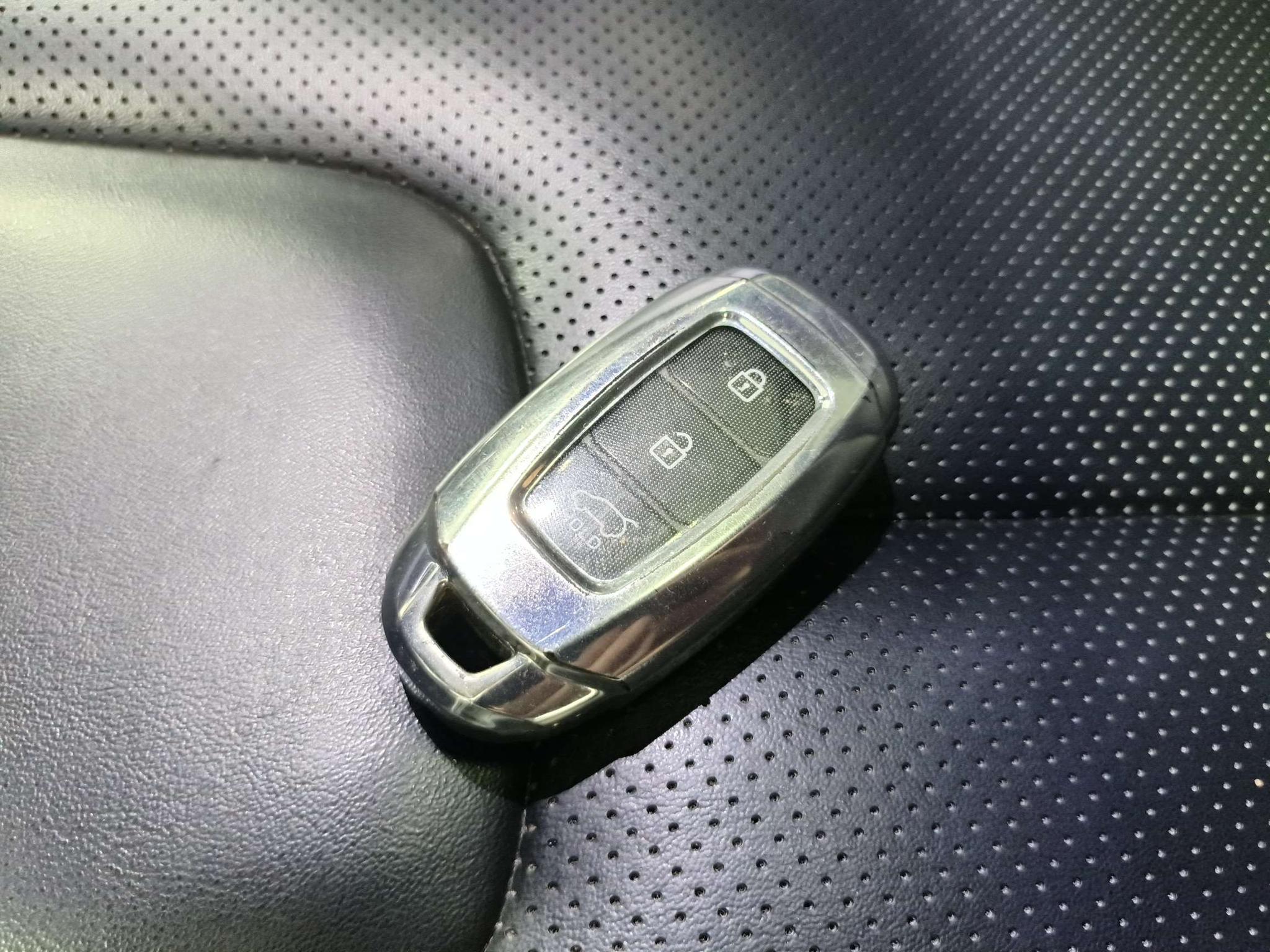 Hyundai 2019 380 TGDi DLX Auto 4WD Smart Premium (HTRAC) China V