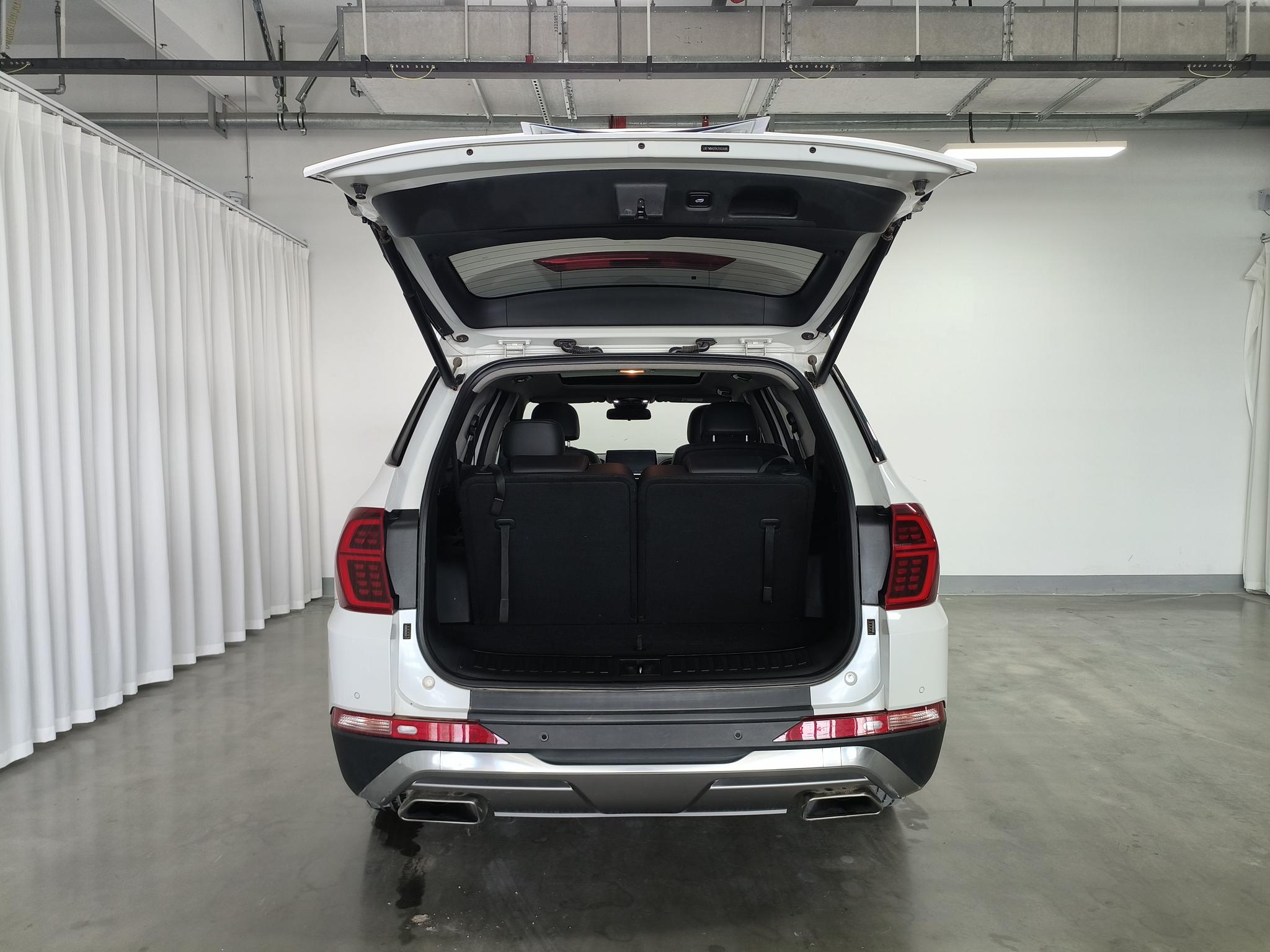 Hyundai 2019 380 TGDi DLX Auto 4WD Smart Premium (HTRAC) China V