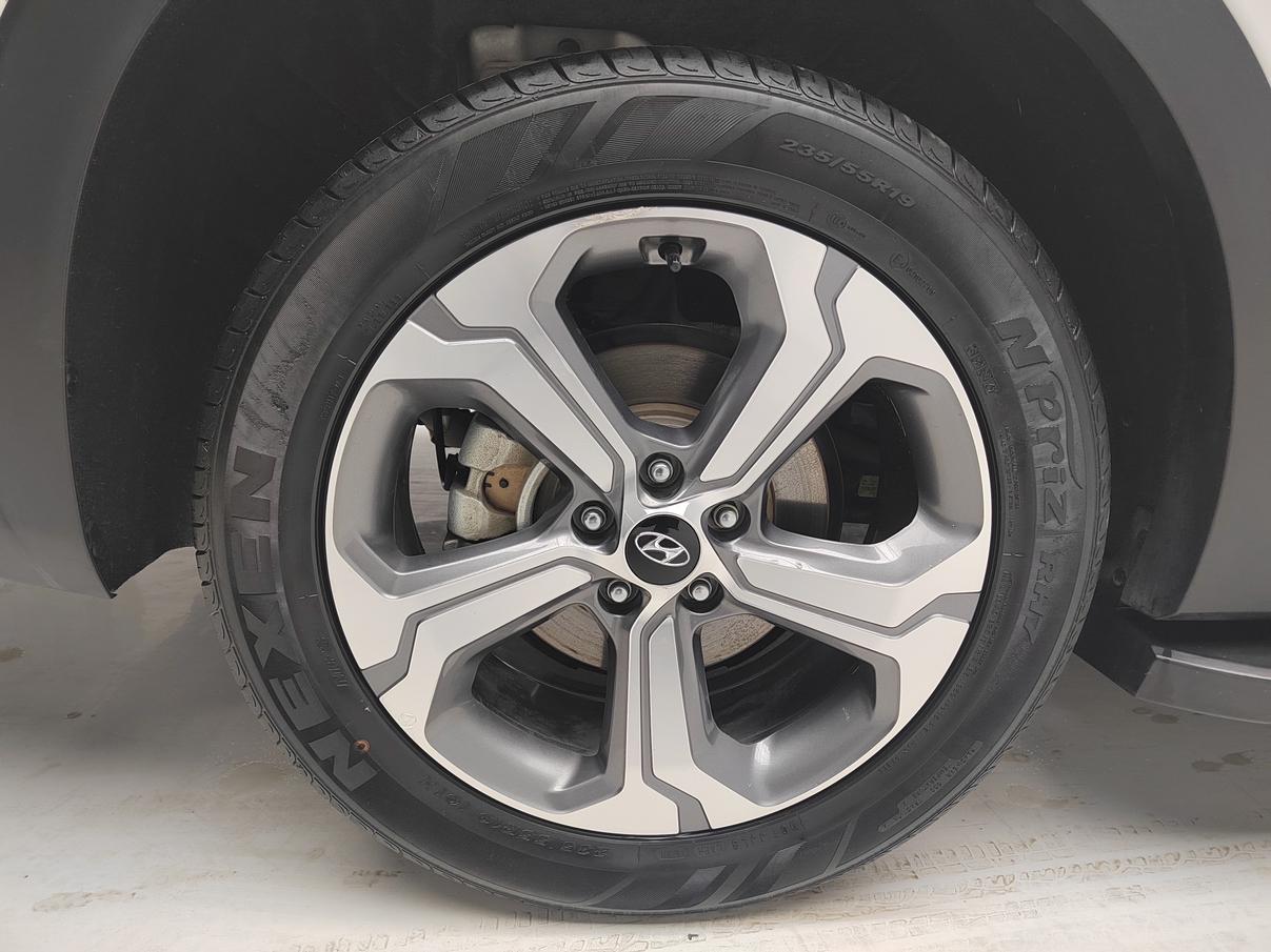 Hyundai 2020 380 TGDi GLS Auto 2WD Luxury