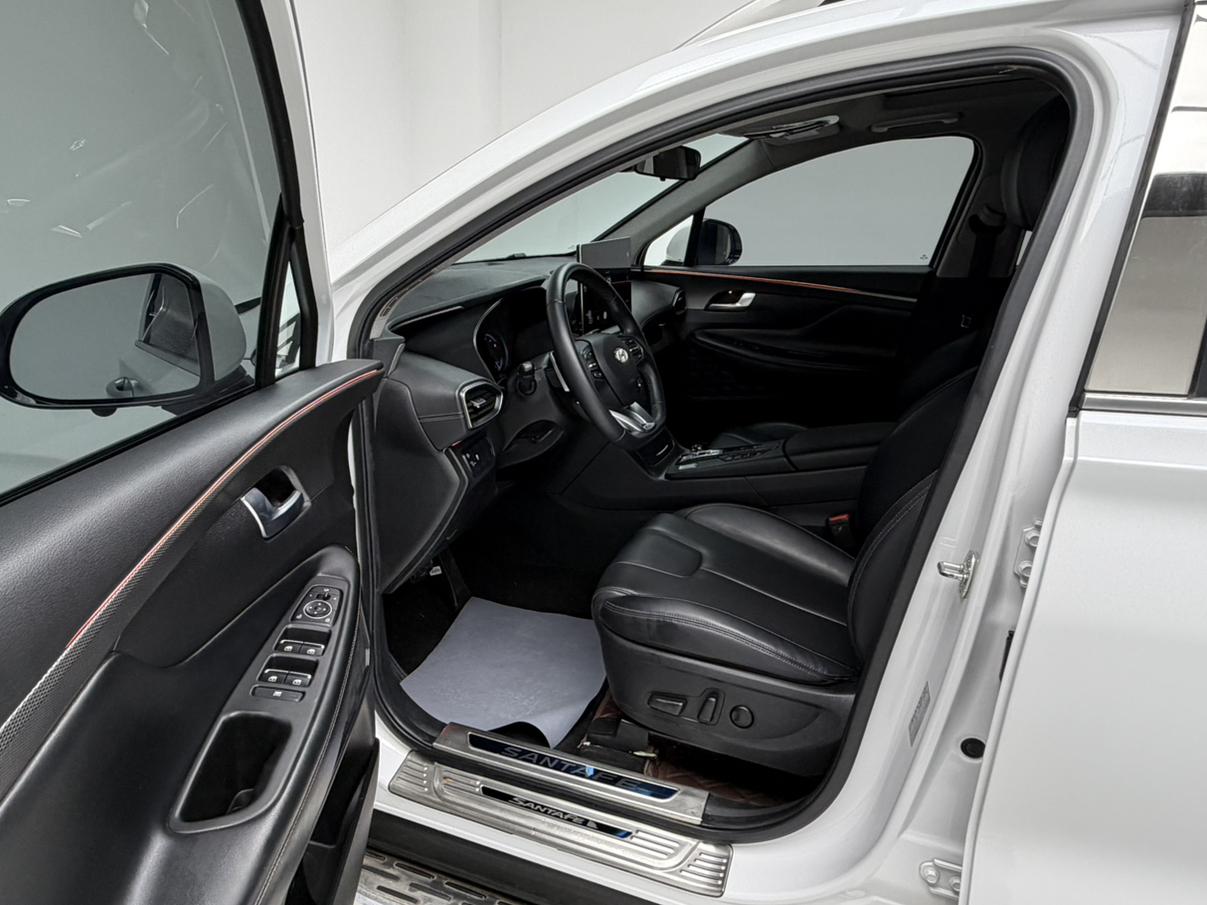 Hyundai 2020 380 TGDi GLS Auto 2WD Luxury
