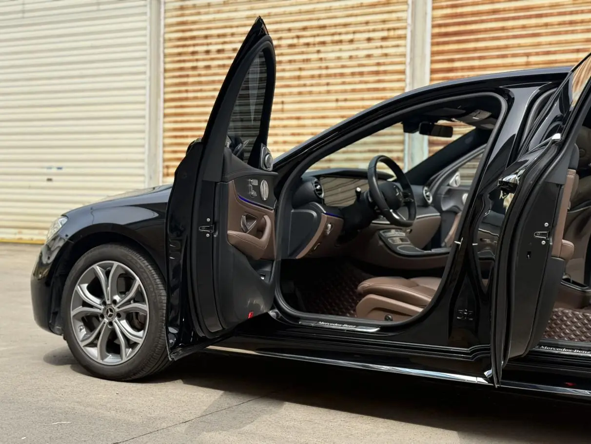 Mercedes-Benz E Class 2022 Facelift E 300 L Fashion Sport Sedan