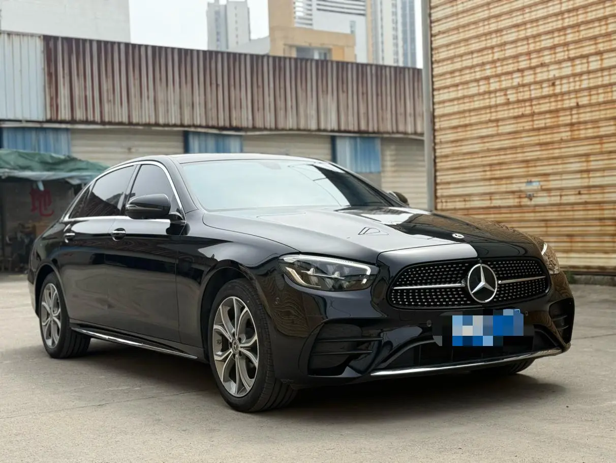 Mercedes-Benz E Class 2022 Facelift E 300 L Fashion Sport Sedan