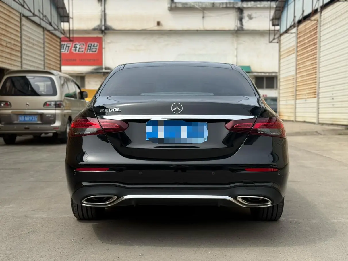 Mercedes-Benz E Class 2022 Facelift E 300 L Fashion Sport Sedan