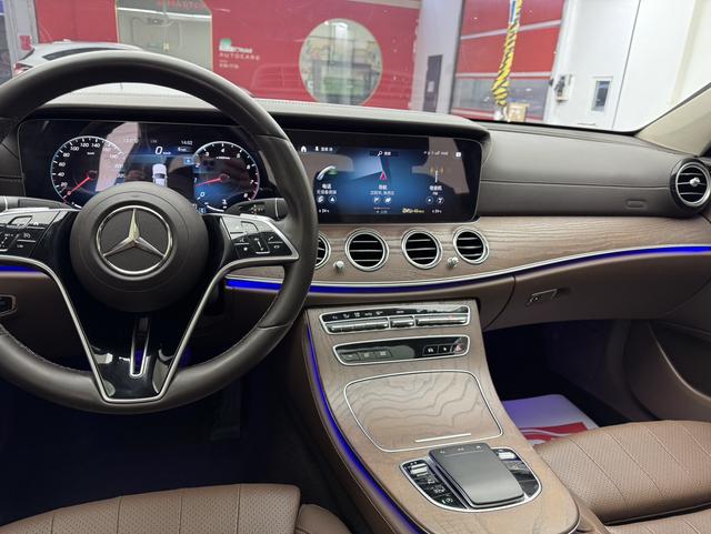 Mercedes-Benz E Class 2022 E 300 L Luxury Sedan