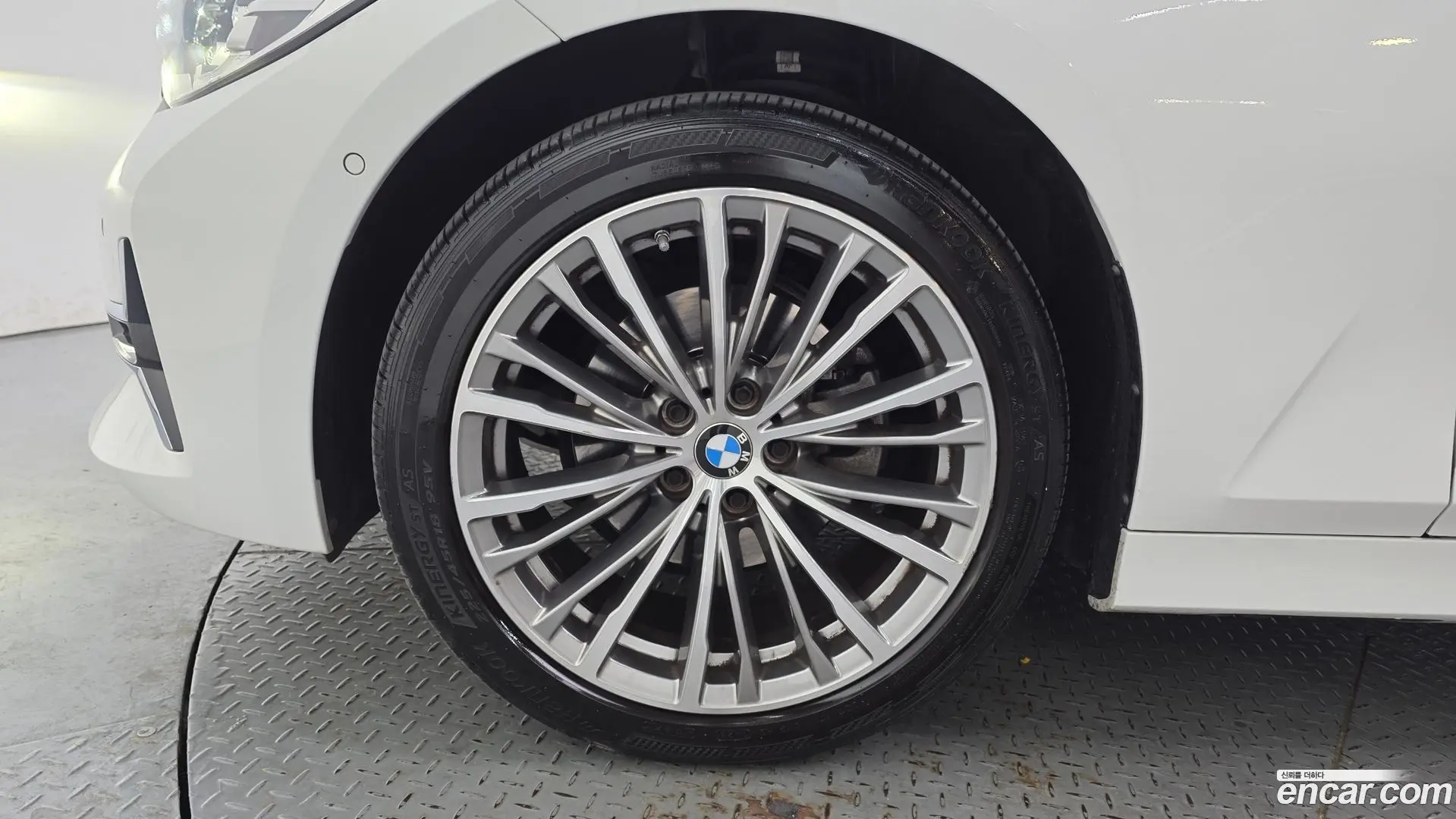 BMW 3-Series 320d xDrive Luxury 2022