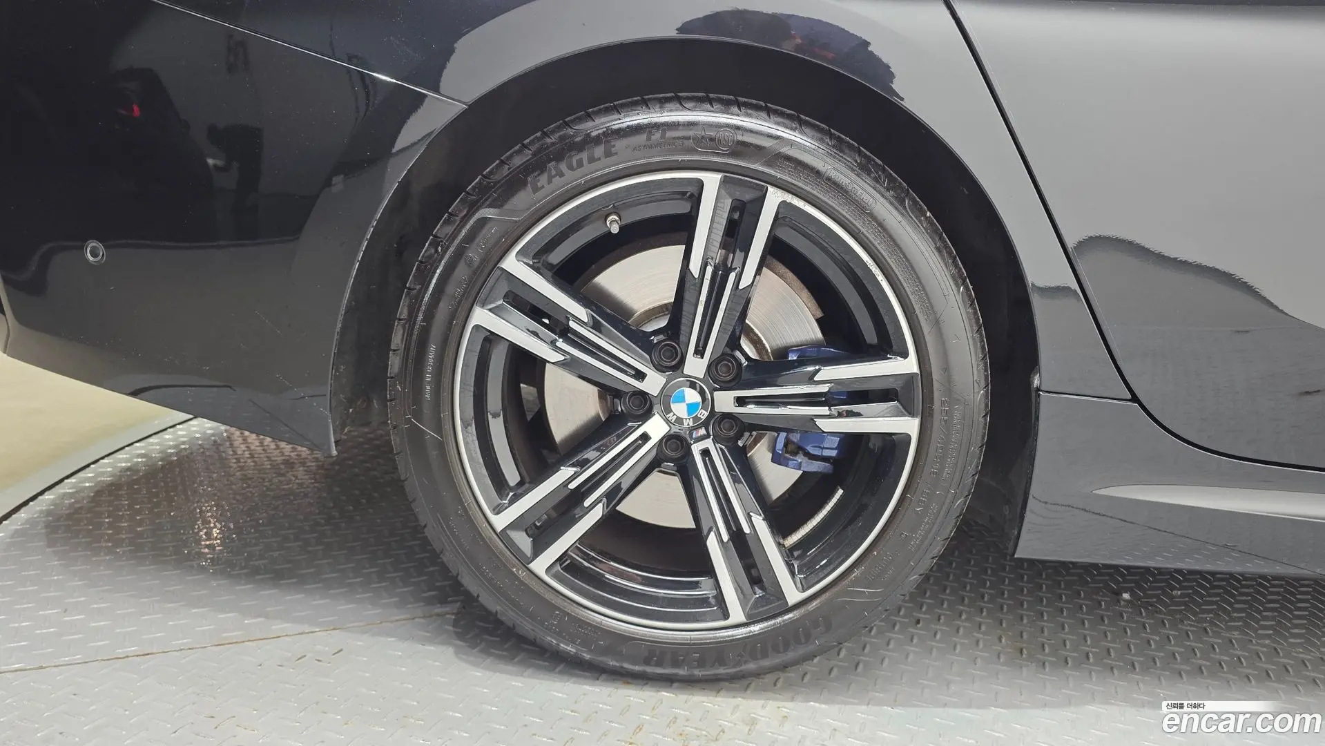 BMW 3-Series 320i M Sport 2023