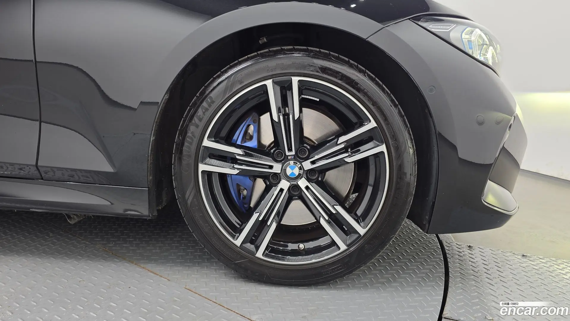 BMW 3-Series 320i M Sport 2023