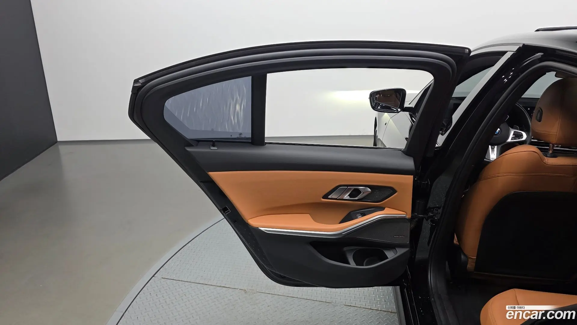 BMW 3-Series 320i M Sport 2023