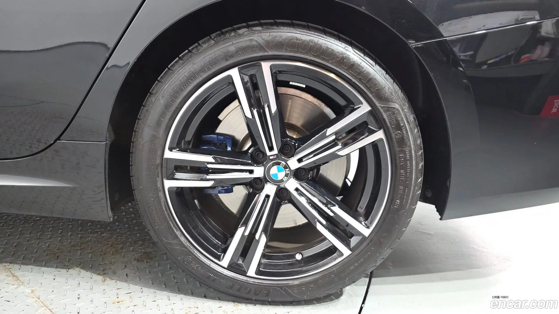 BMW 3-Series 320i M Sport 2023