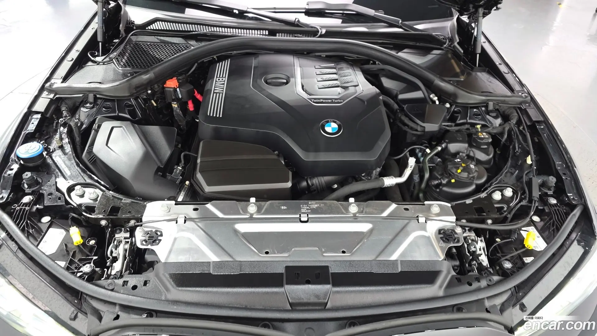 BMW 3-Series 320i M Sport 2023