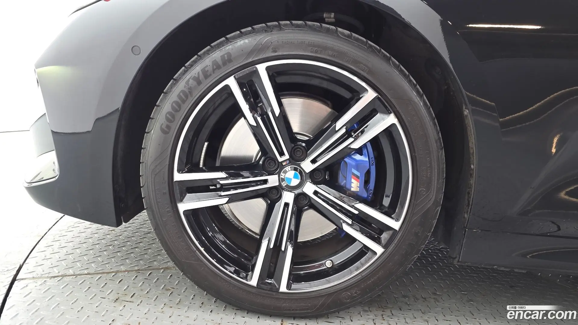 BMW 3-Series 320i M Sport 2023