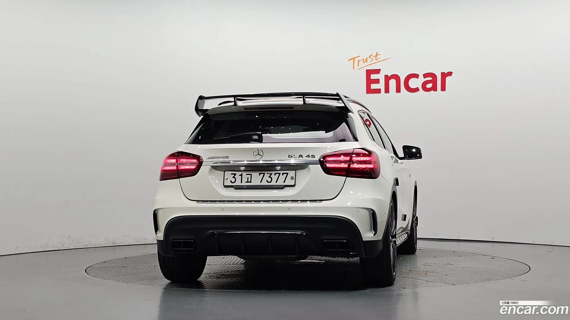 Mercedes-Benz GLA-Class GLA45 AMG 4MATIC 2017