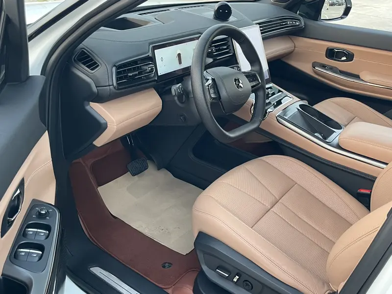 NIO ES8 2020 model 580KM baseline version seven seats
