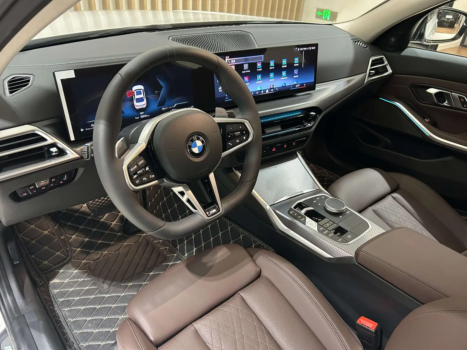 BMW 3 Series 2025 330Li M Sport Shadow Night Package