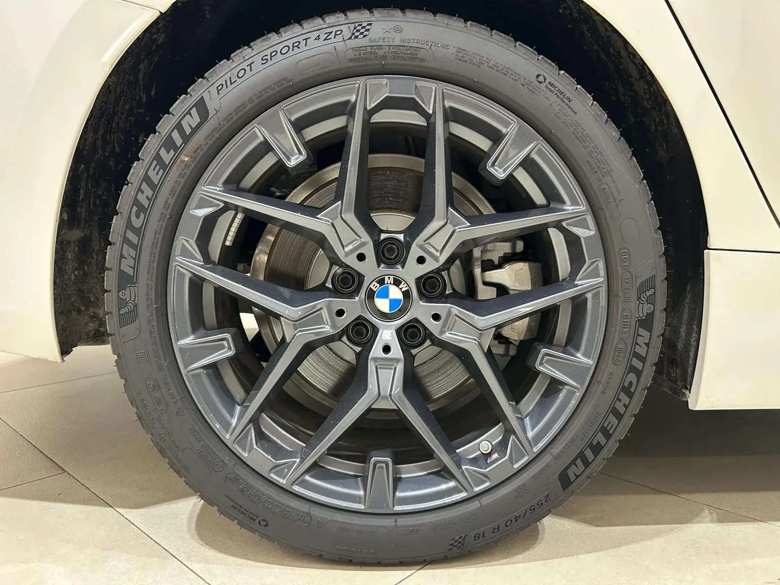 BMW 3 Series 2025 330Li M Sport Shadow Night Package