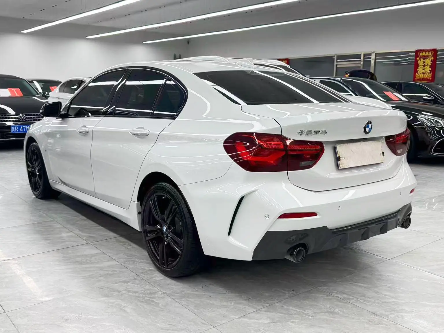 BMW 1 Series 2023 125i M Sport Shadow Night