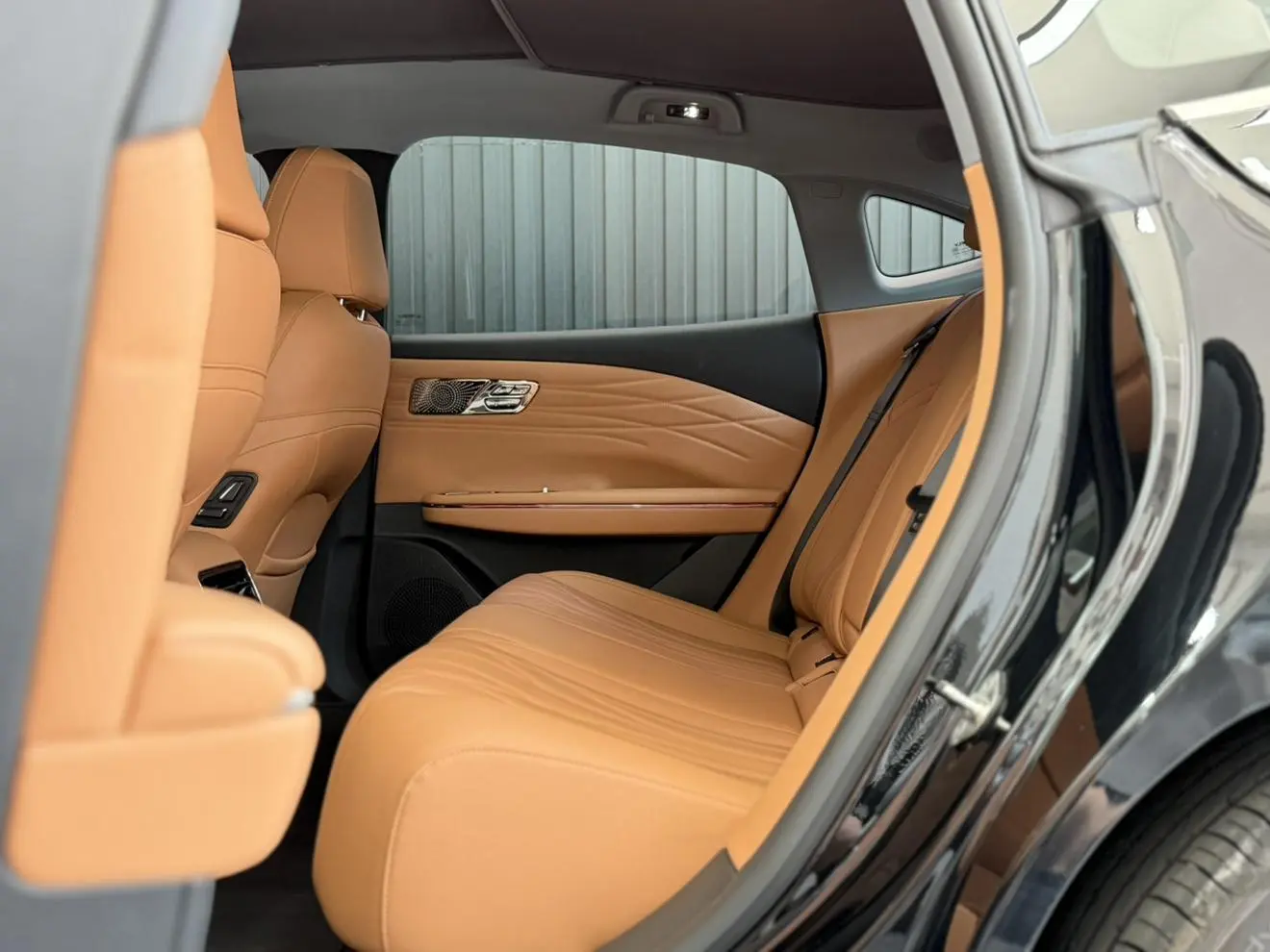 Geely Galaxy Galaxy Star Shine 8 PHEV 2025 130km EM-i Premium Plus