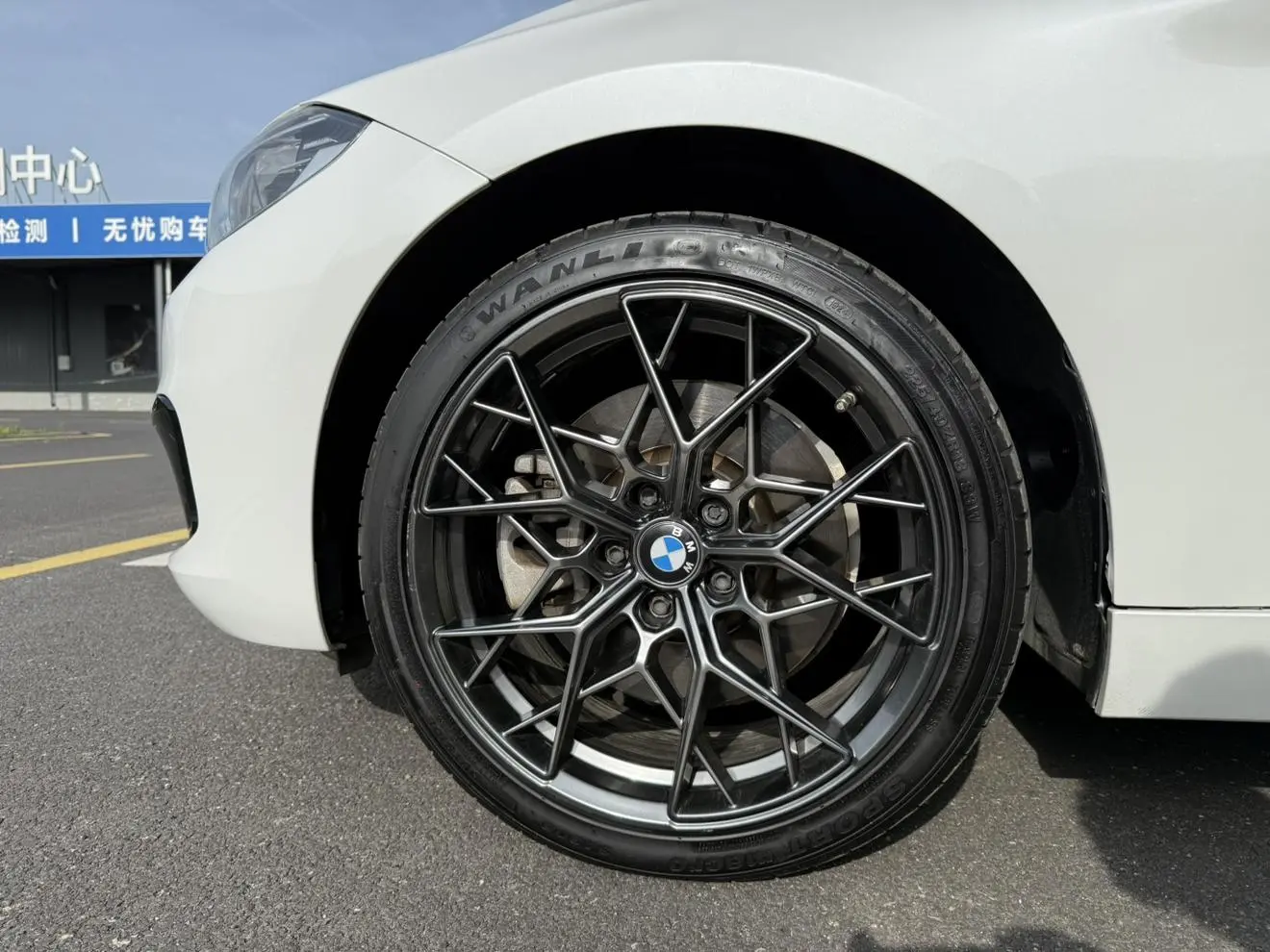 BMW 1 Series 2018 120i Design Package