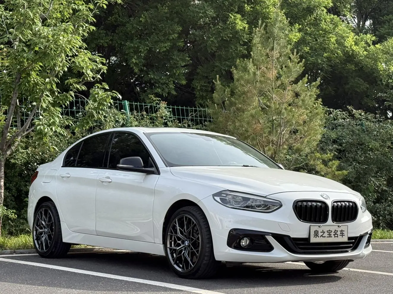 BMW 1 Series 2018 120i Design Package