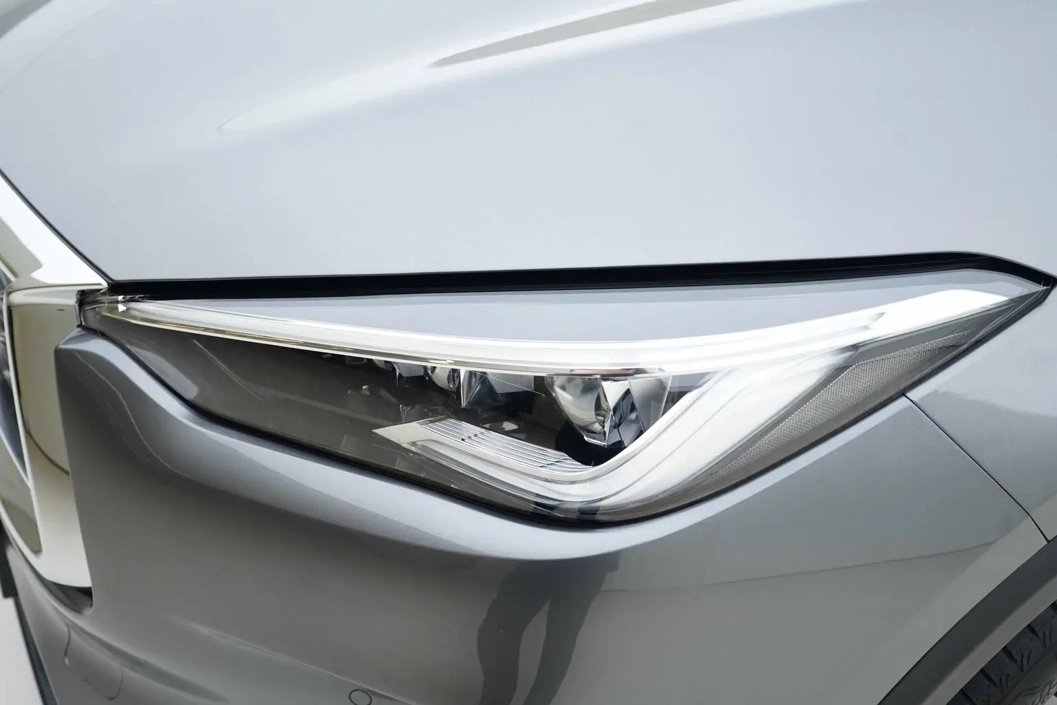 Infiniti QX50 2022 2.0T 4WD Flagship
