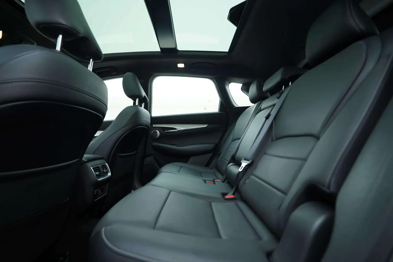 Infiniti QX50 2022 2.0T 4WD Flagship