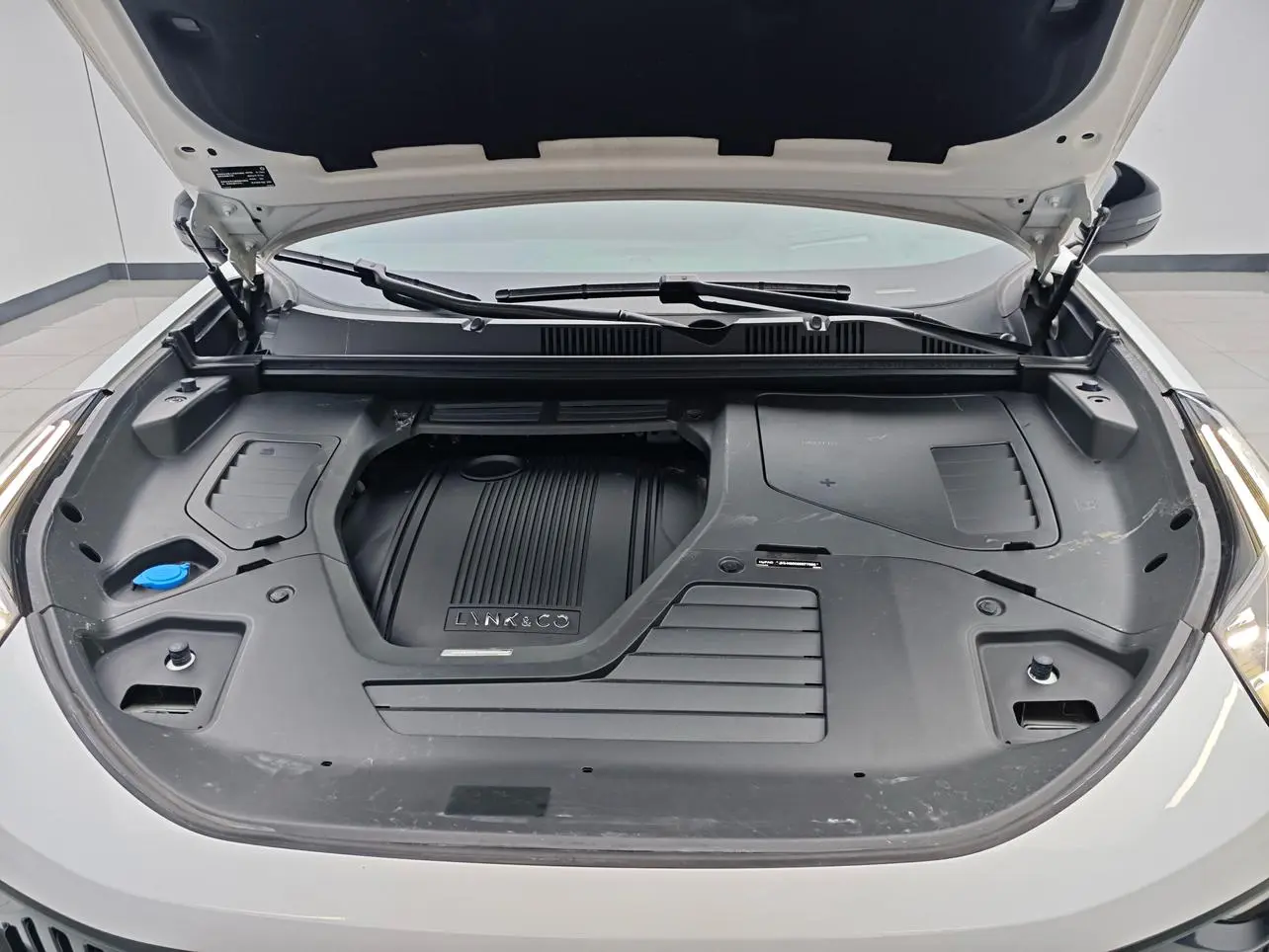 Lynk & Co 05 EM-P 2021 PHEV 1.5TD HALO