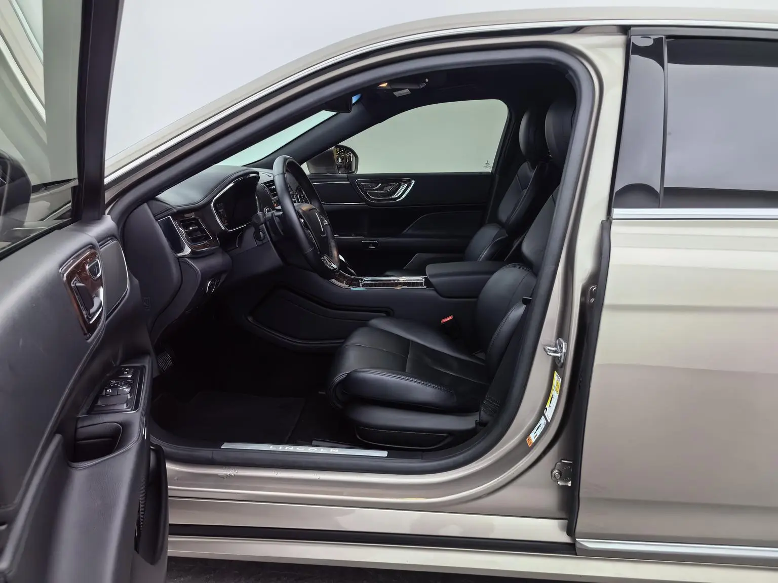 Lincoln Da 2018 2.0T 2WD Premium Plus