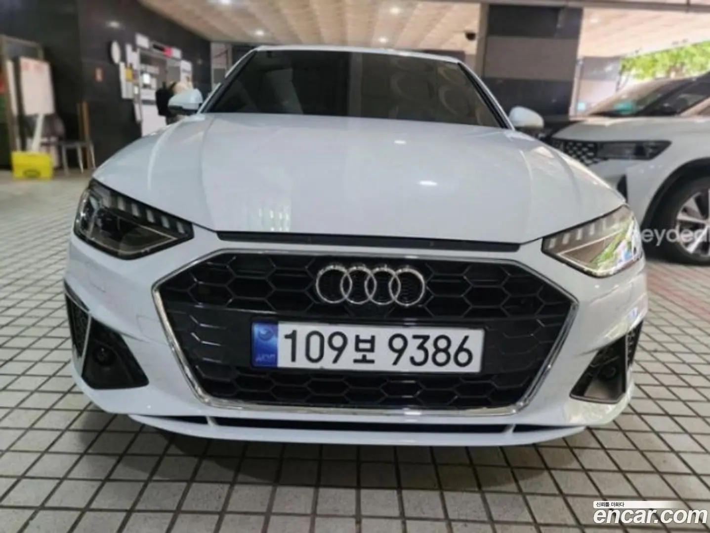 Audi A4 40 TFSI Premium