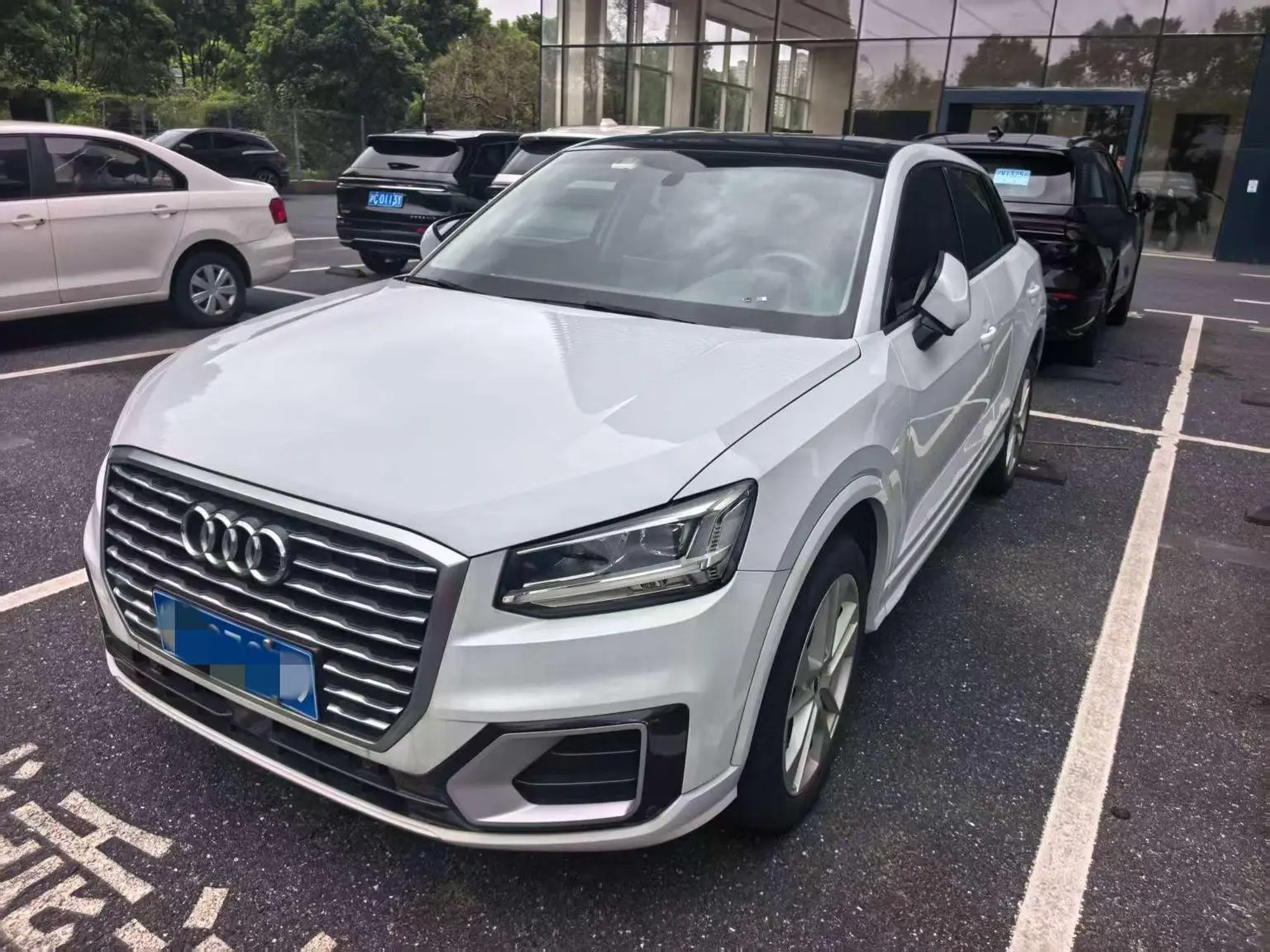 Audi Q2L 2018 35TFSI Luxury China V